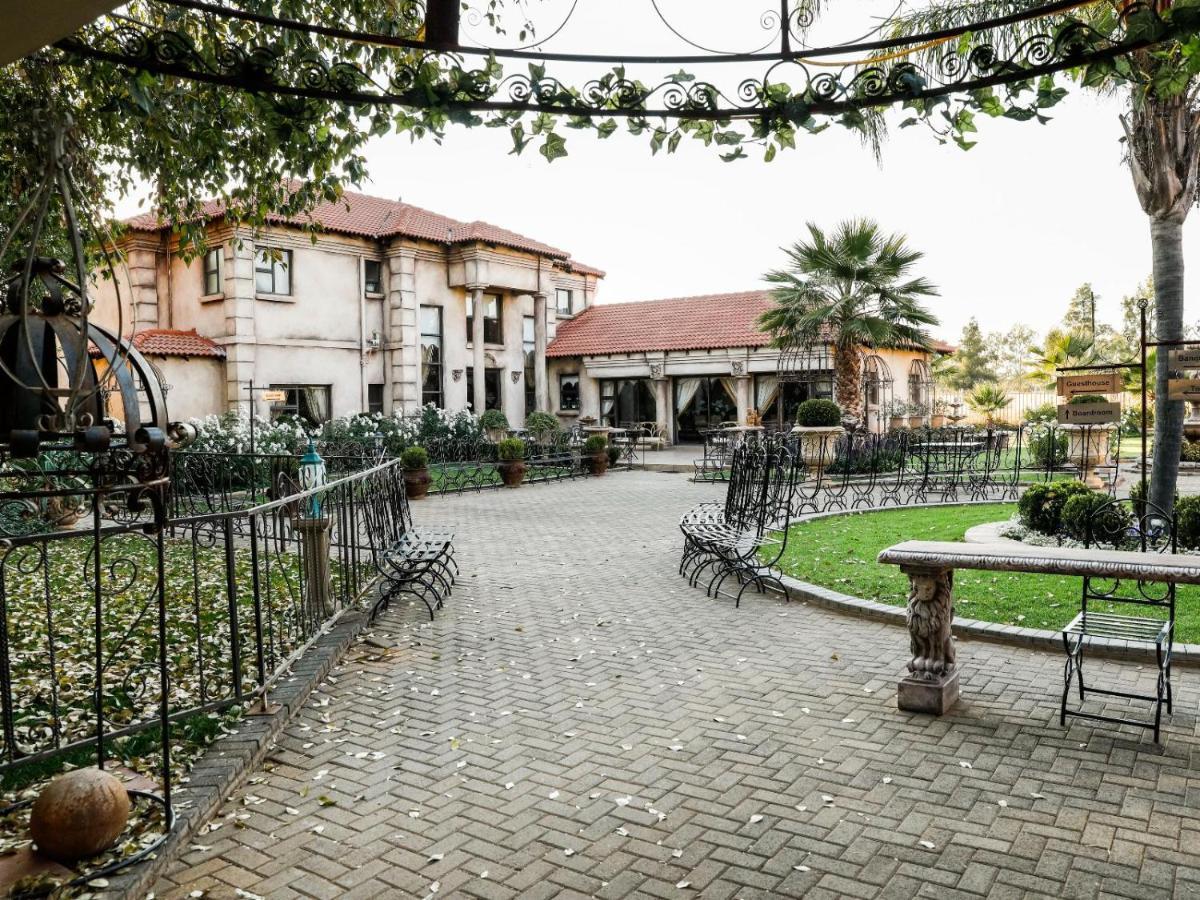 Tuscan Rose Otel Rooidam Dış mekan fotoğraf